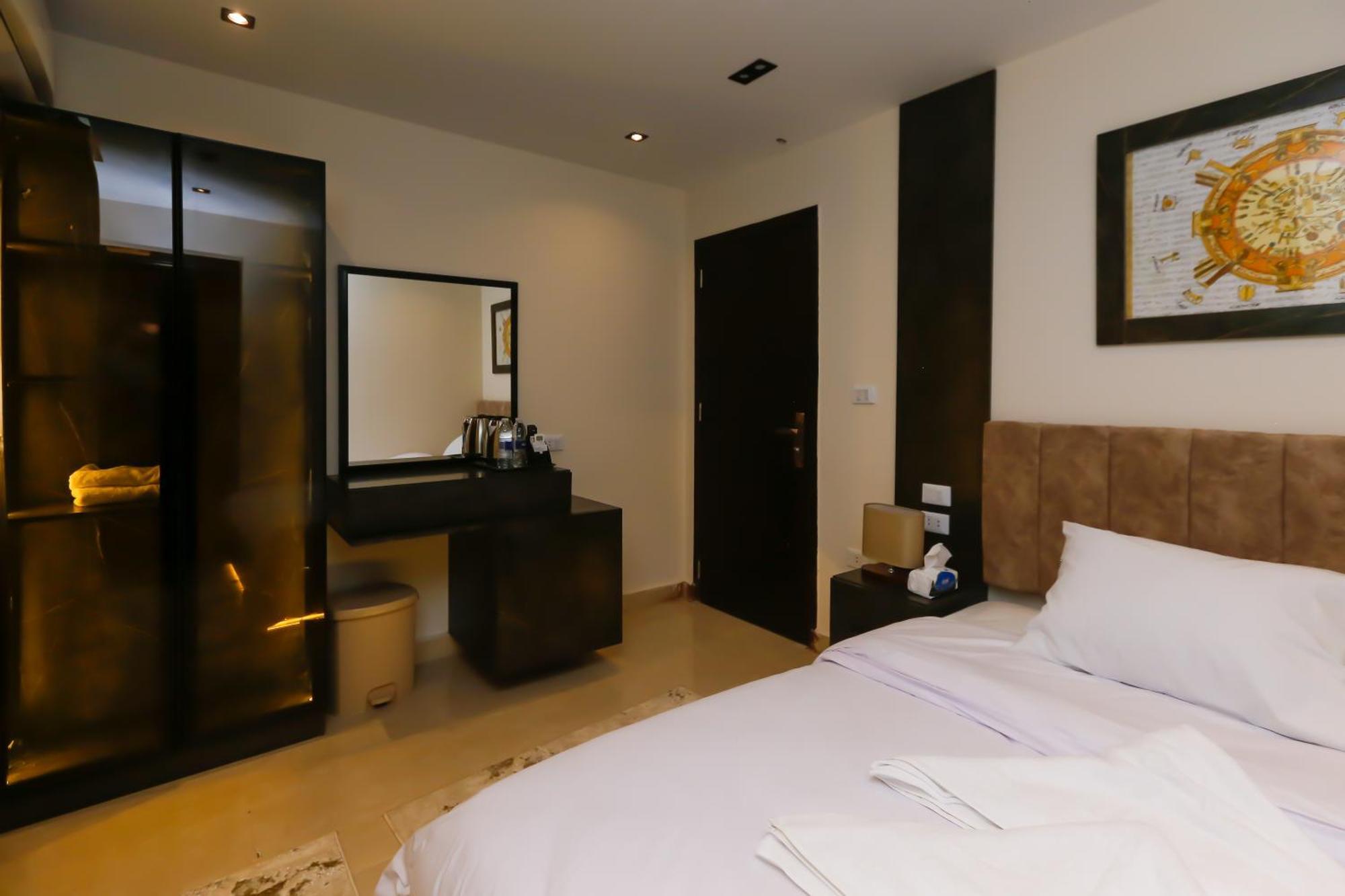 Taj Pyramids View Inn Kafret el-Gabal エクステリア 写真