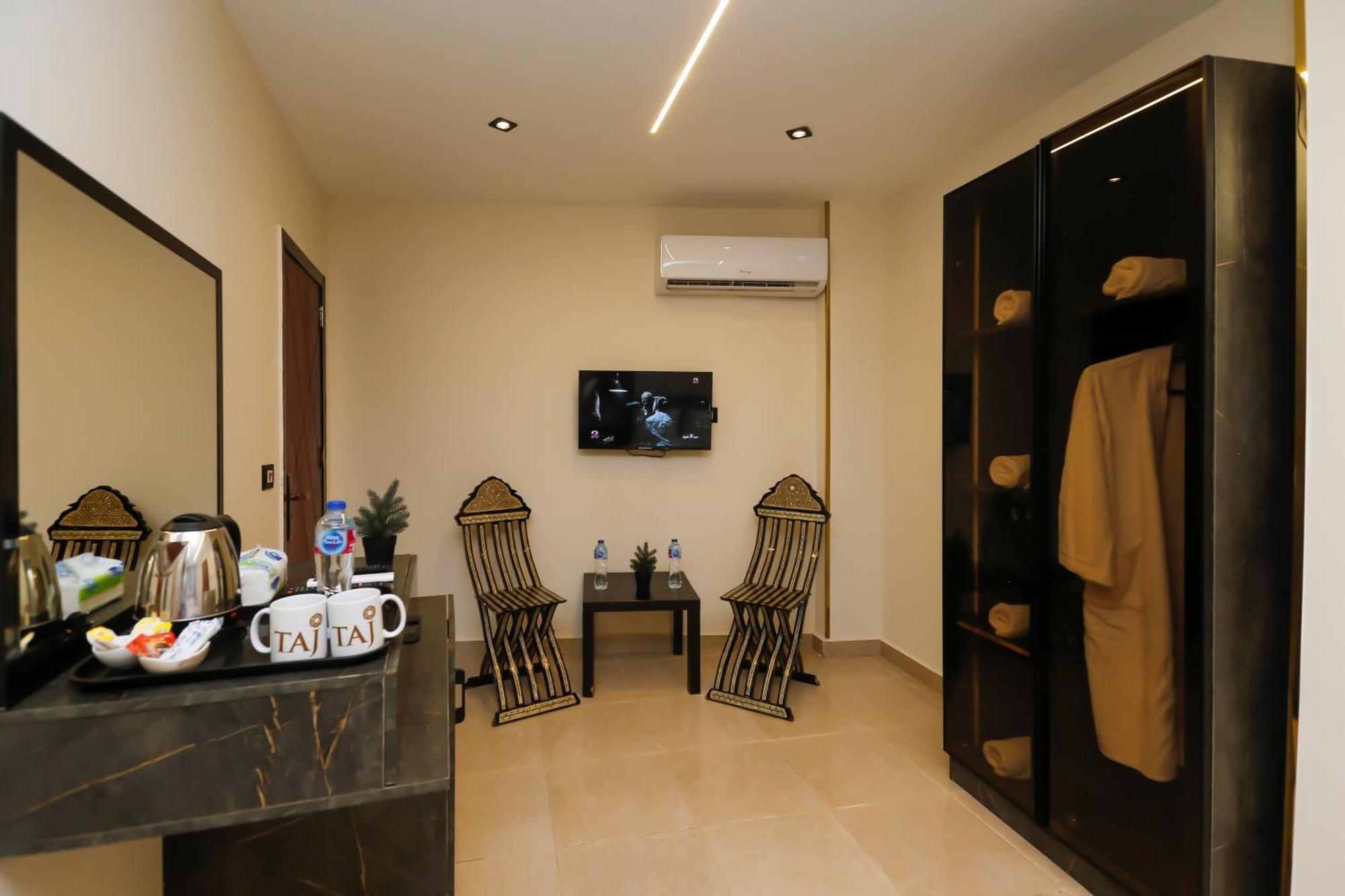 Taj Pyramids View Inn Kafret el-Gabal エクステリア 写真