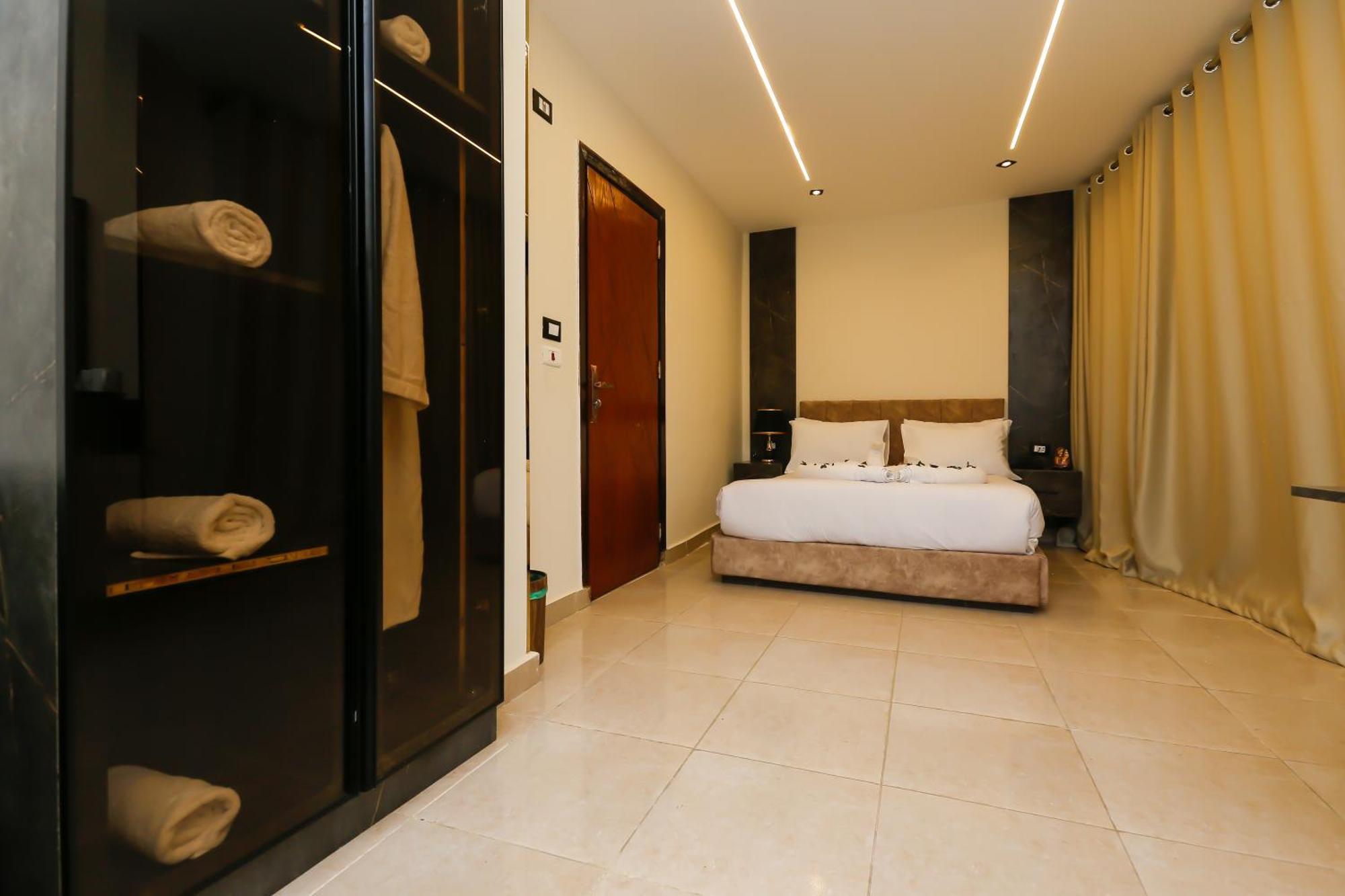 Taj Pyramids View Inn Kafret el-Gabal エクステリア 写真